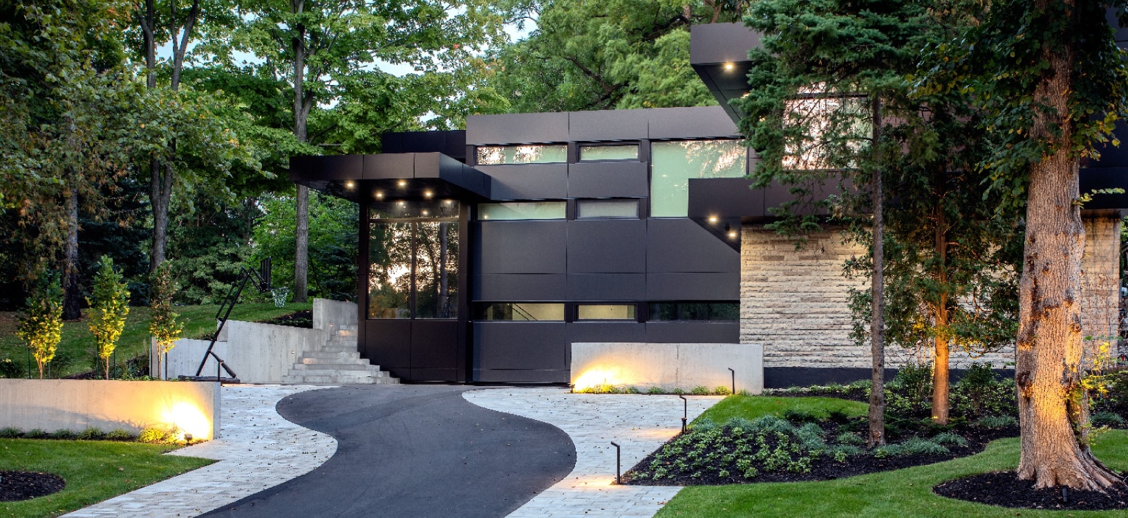 Built modern home plan in Ancaster