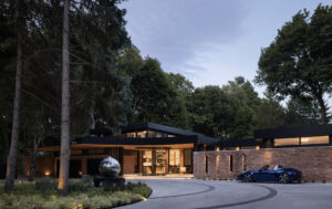 Exterior photo of 306 Lakeshore